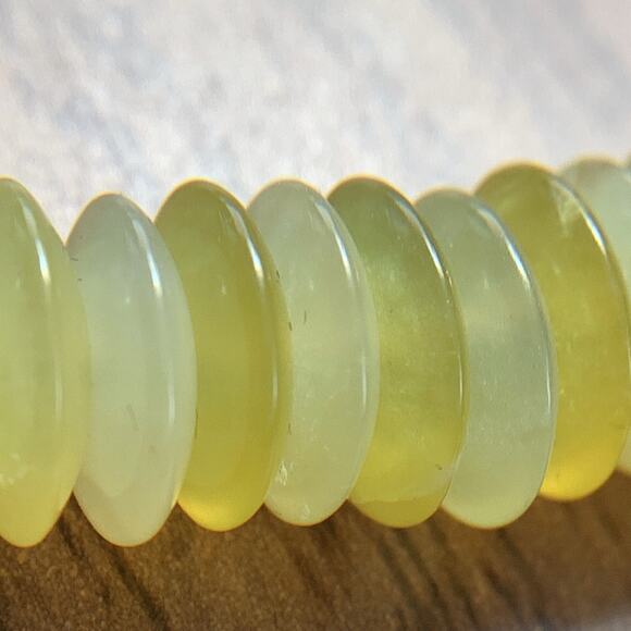 Signed Sterling Silver Jay King Graduated Green Serpentine Disc Beaded Necklace - Picture 13 of 16